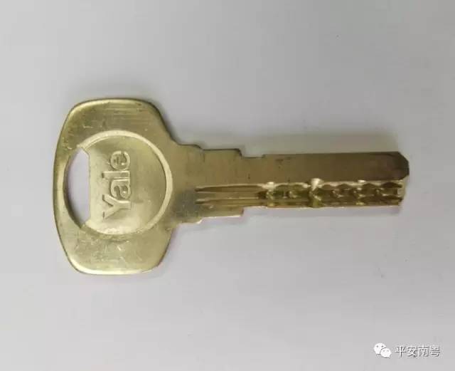I3a7-fyetwsm1925894.jpg